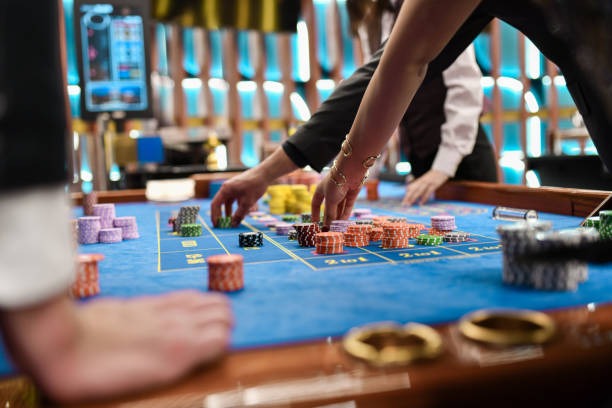 Mobile app dashboard showing live tables and sports feeds